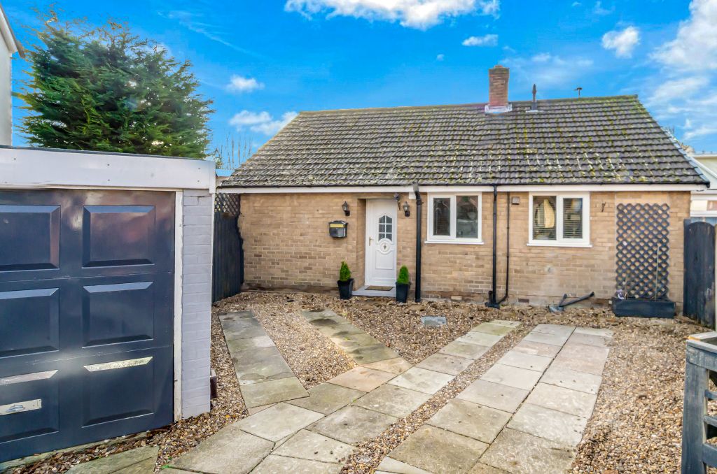 Property photo 1 of 25 Advert-14