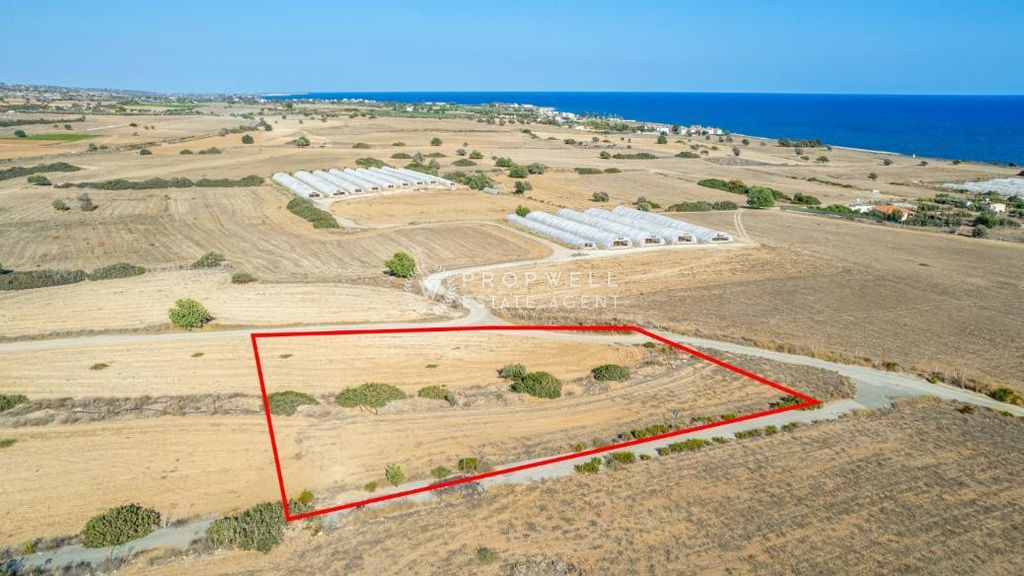 Property photo 3 of 4