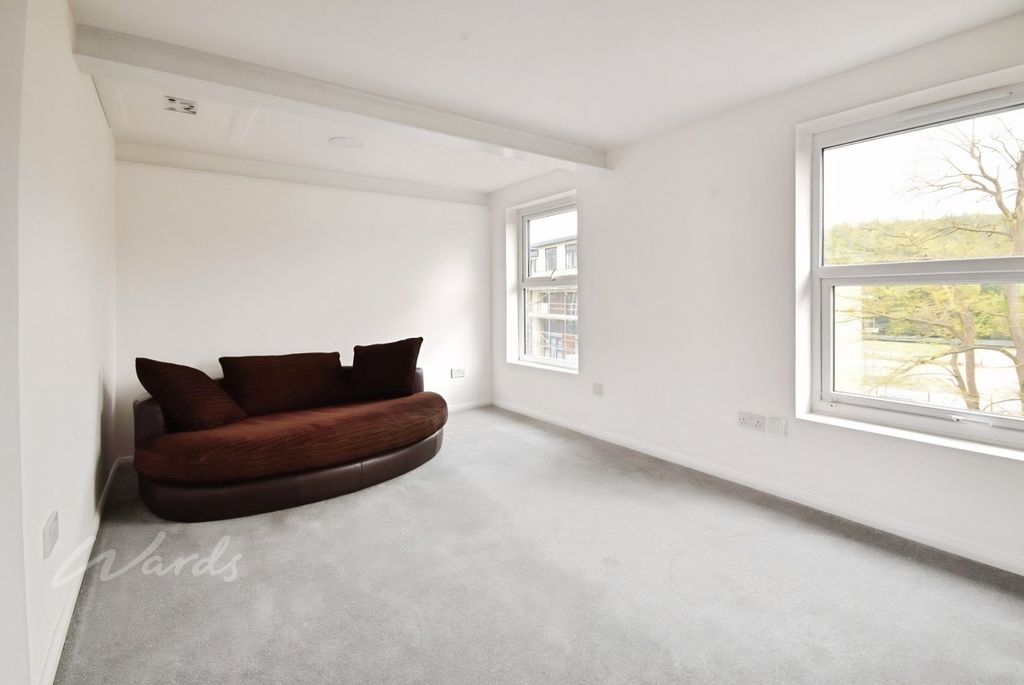 Property photo 3 of 9 Open Plan Living