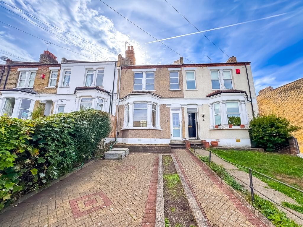 Property photo 1 of 18 5395902