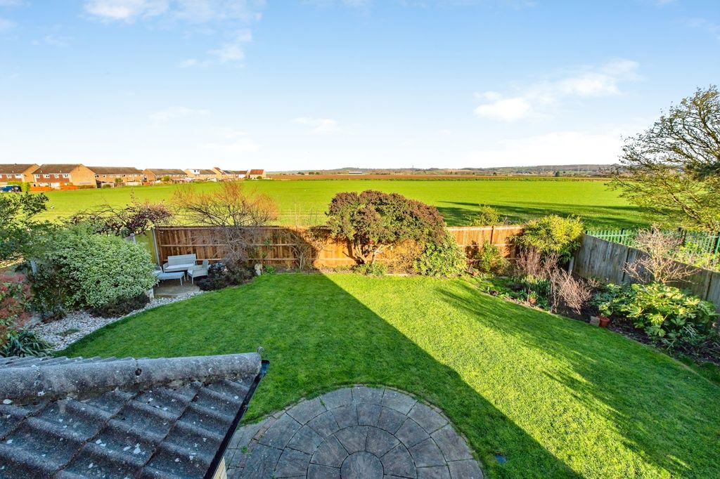 Property photo 1 of 17 Pbox-Img.Jpg