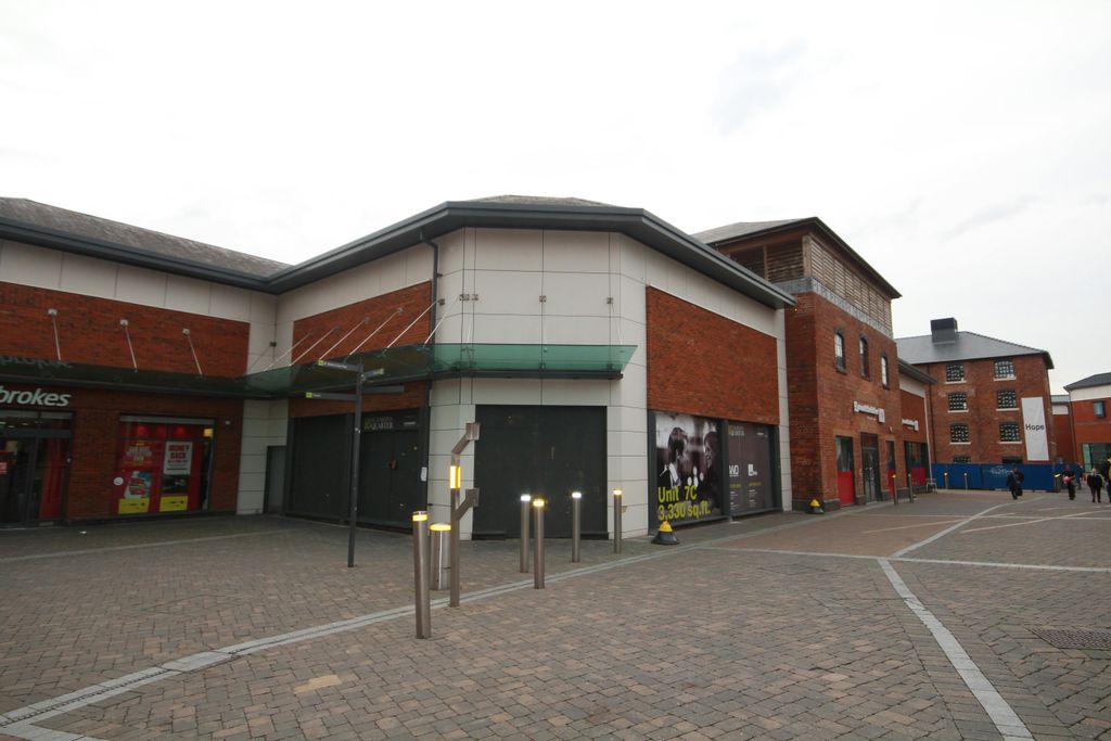 Property photo 1 of 4 7C St Martins Quarter.Jpg