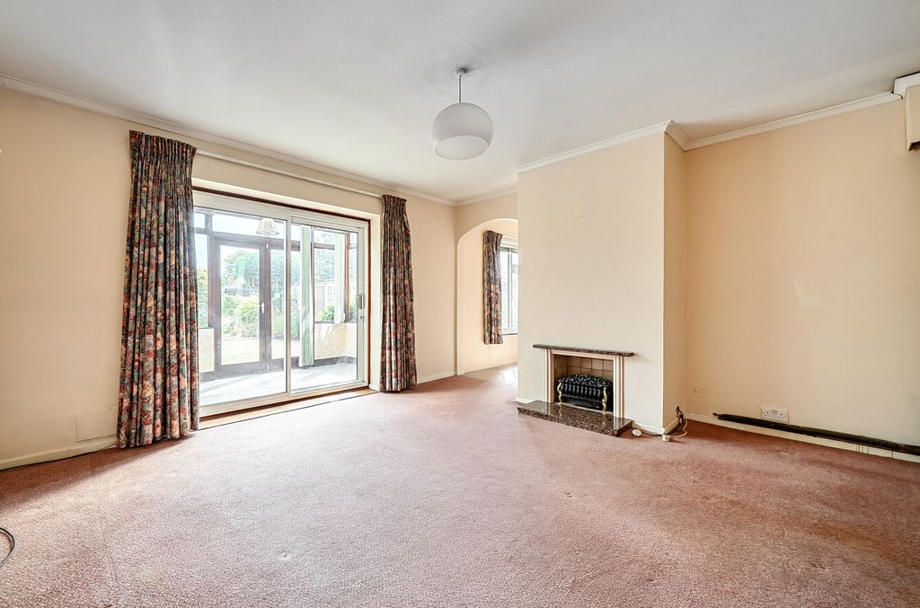 Property photo 2 of 18 1487435-4-6A5F887...