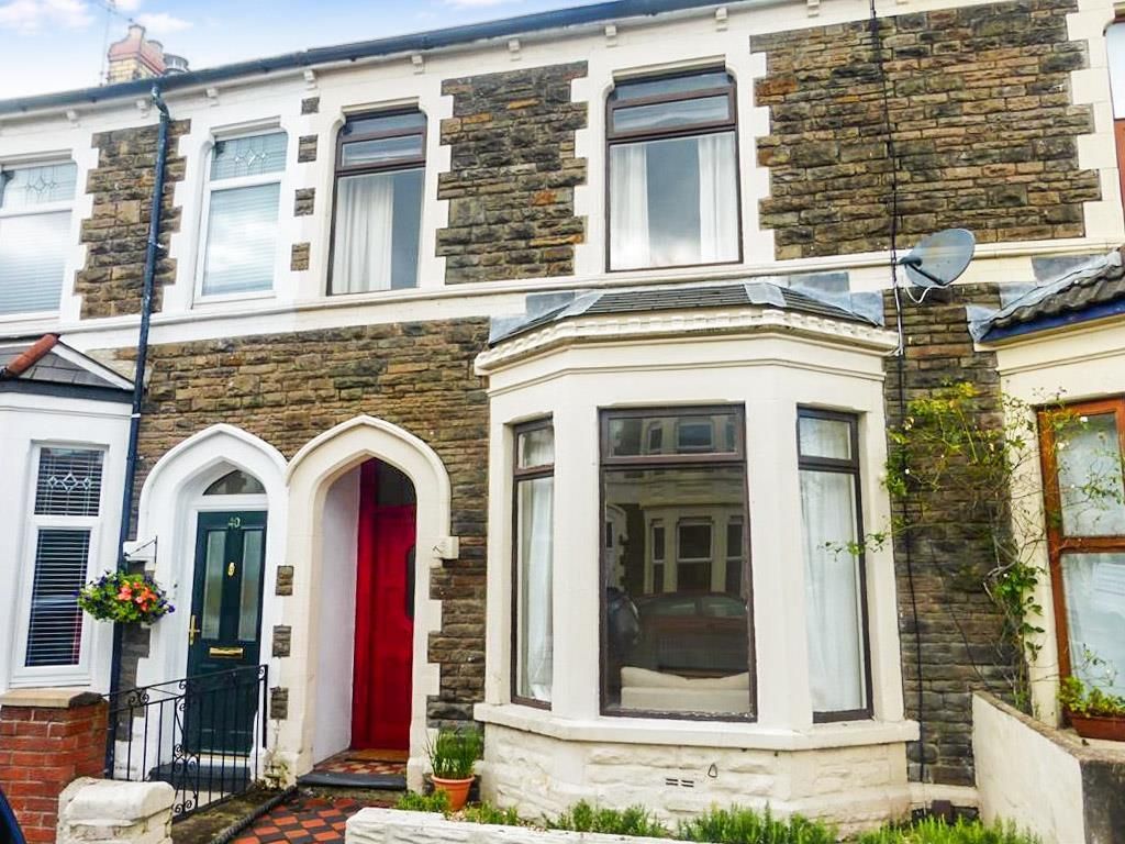 Property photo 1 of 8 Front