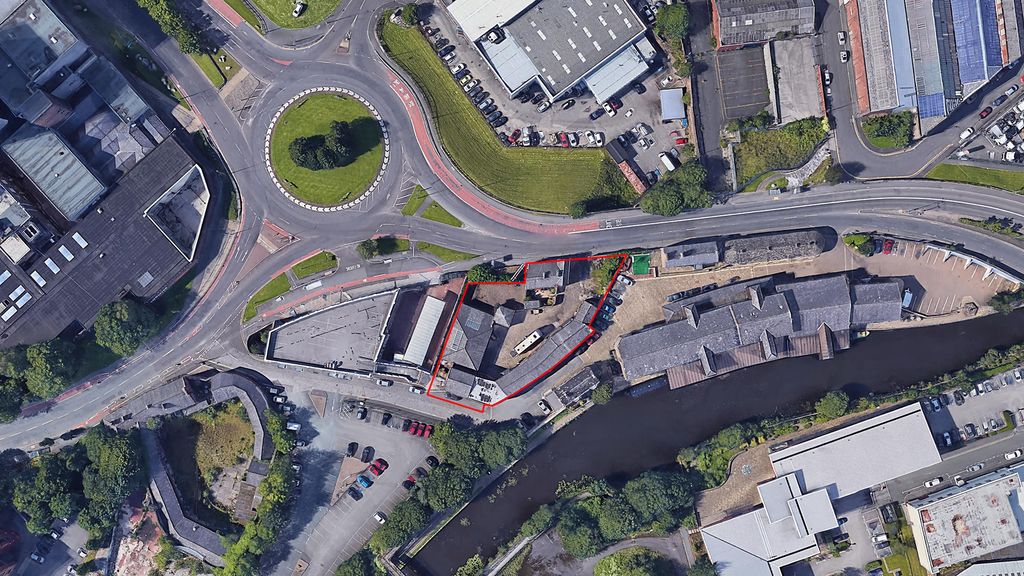 Property photo 3 of 8