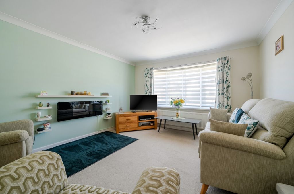 Property photo 3 of 27 1510545-4-1A023Bfa2Ebc9