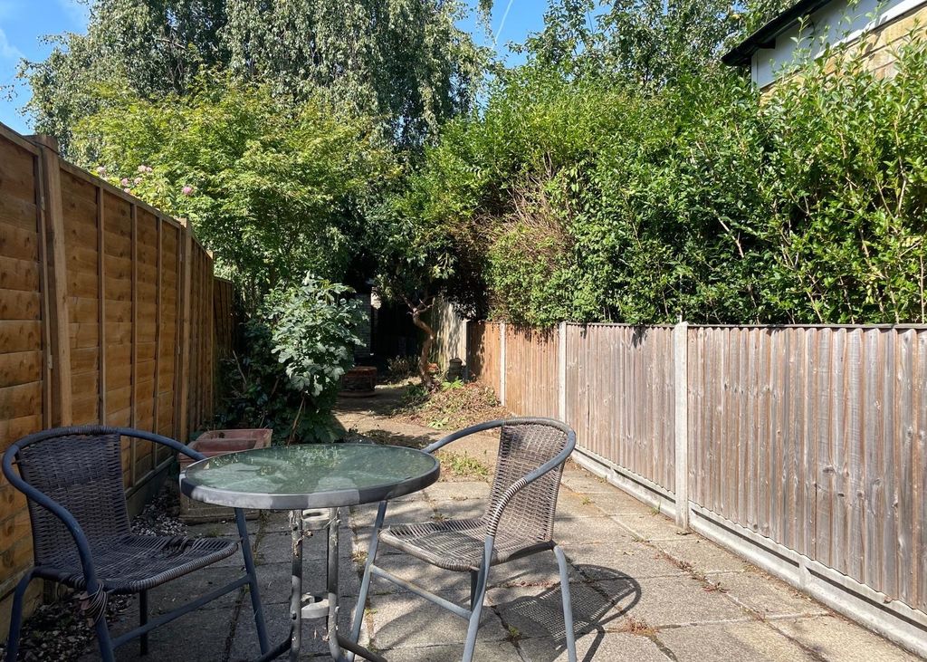 Property photo 2 of 14