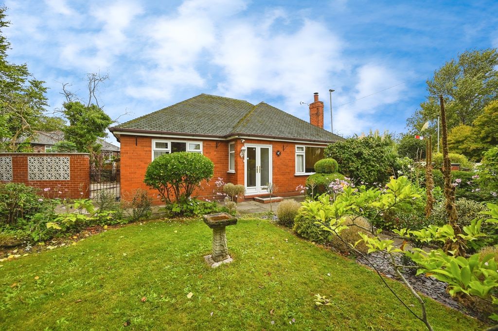 Property photo 1 of 19 Front