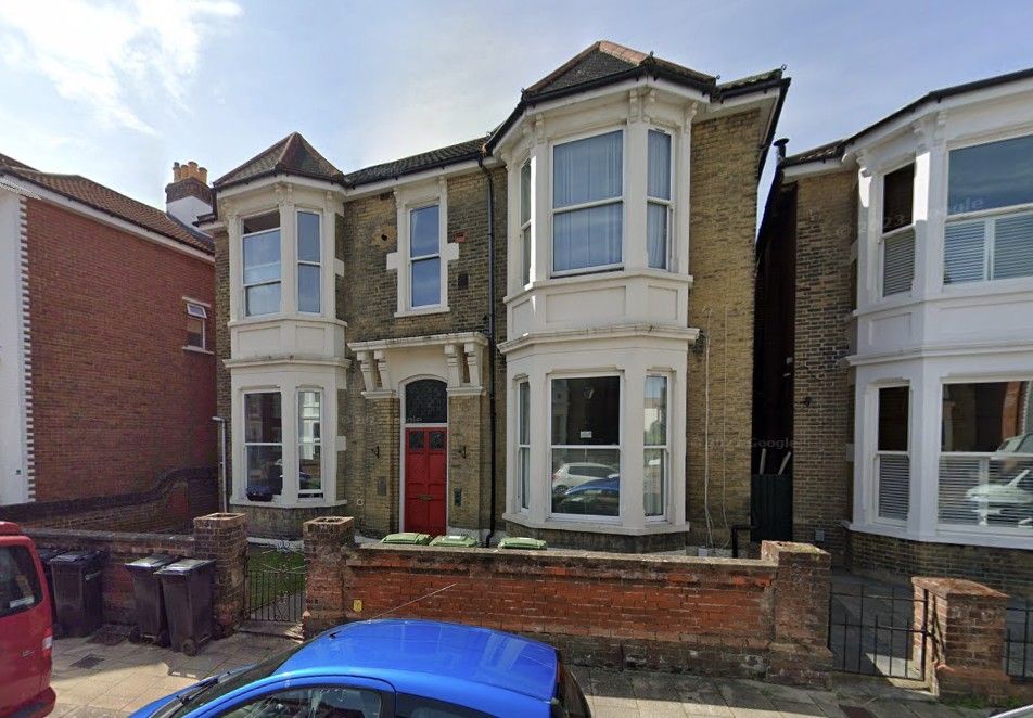 Property photo 1 of 7