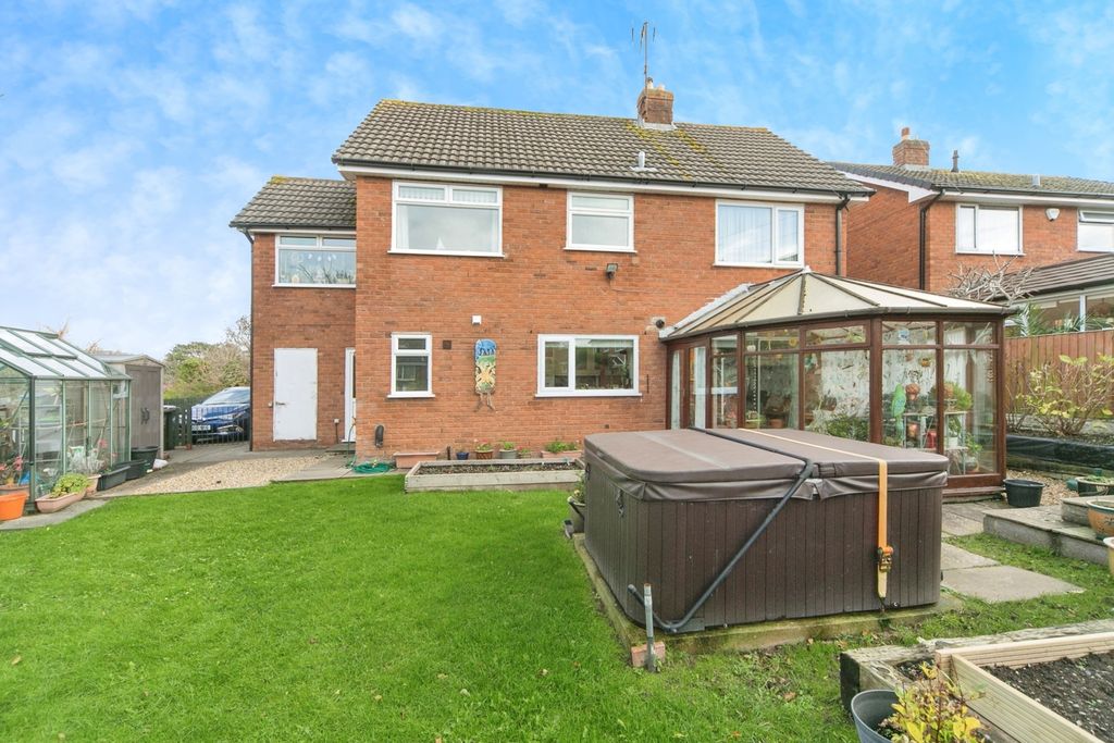Property photo 1 of 16 Pbox-Img.Jpg