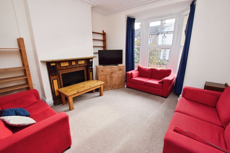 Property photo 2 of 14 Photo 4