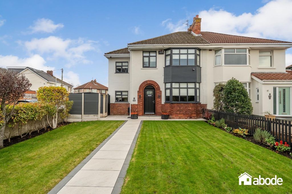 Property photo 1 of 32 Dsc08169-Hdr.Jpg