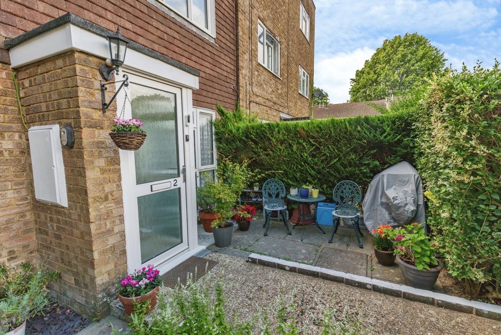 Property photo 1 of 11 Pbox-Img.Jpg