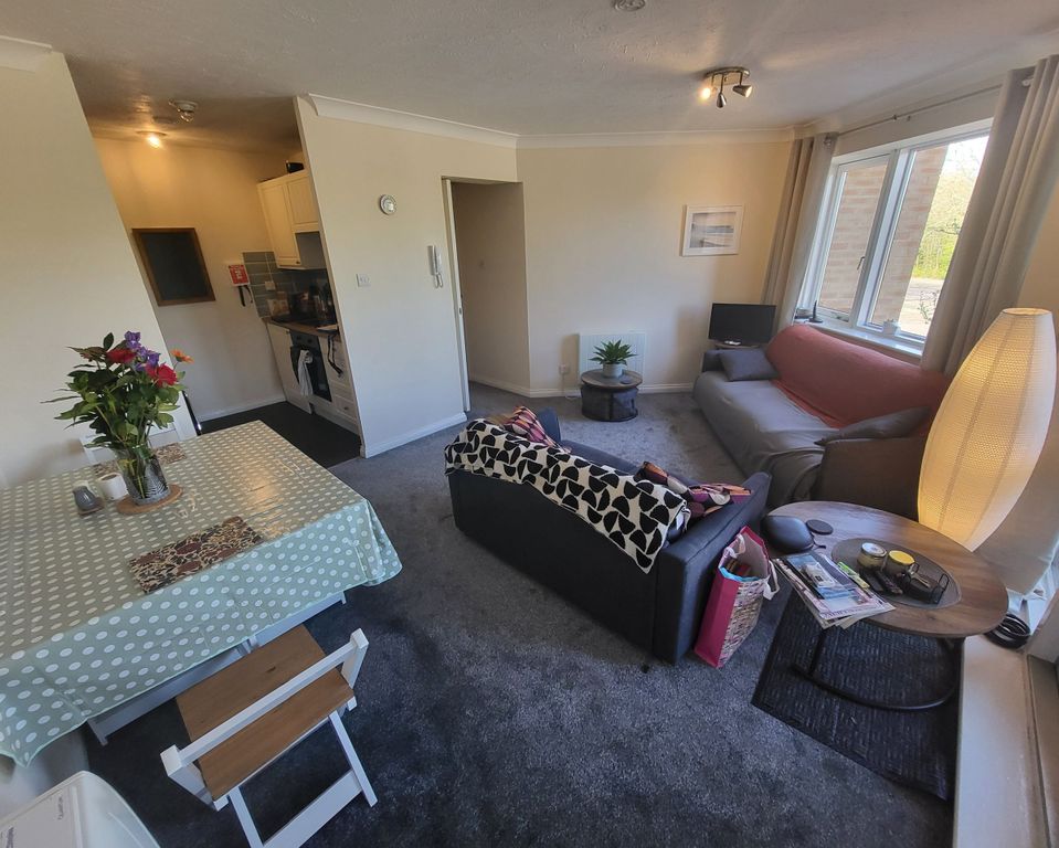 Property photo 3 of 18