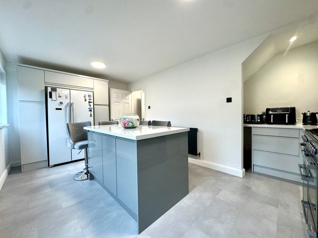 Property photo 2 of 19 Img_9148.Jpeg