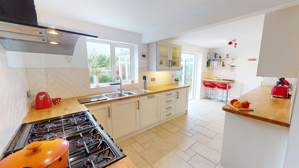 Property photo 3 of 27 P1826B.Jpg