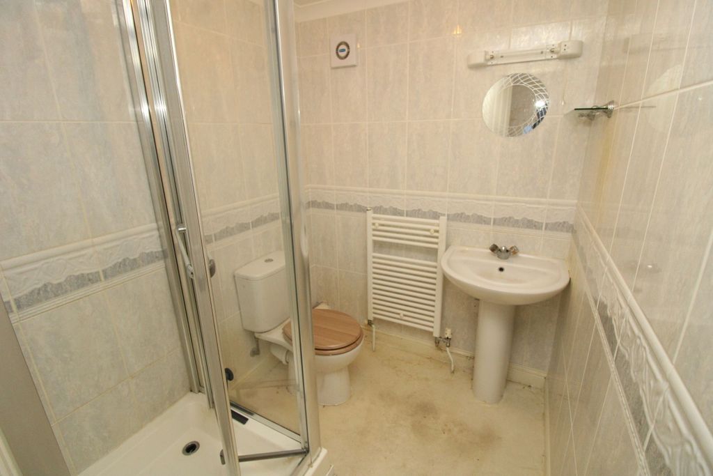 Additional image 8 of 2 bed flat for saleManor Road, Preston, Paignton TQ3