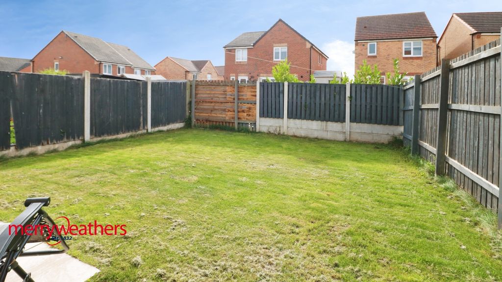 Property photo 3 of 13