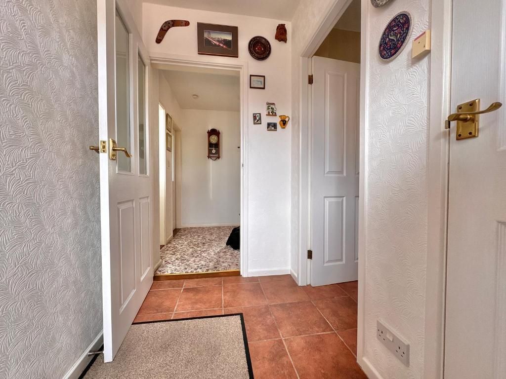 Property photo 2 of 24