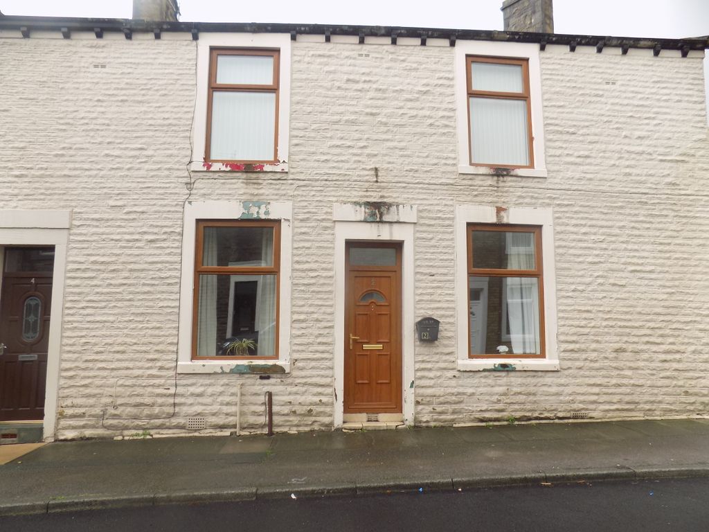 Property photo 1 of 3