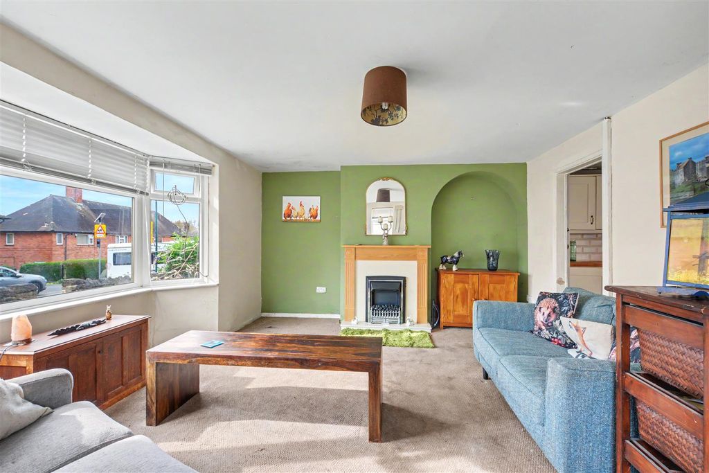 Property photo 2 of 16 Lounge_1.Jpeg