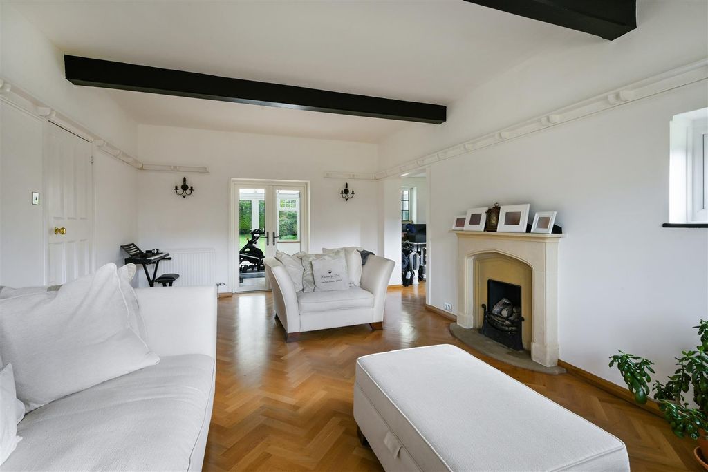Additional image 5 of 5 bed detached house for saleHollymead Road, Chipstead, Coulsdon CR5