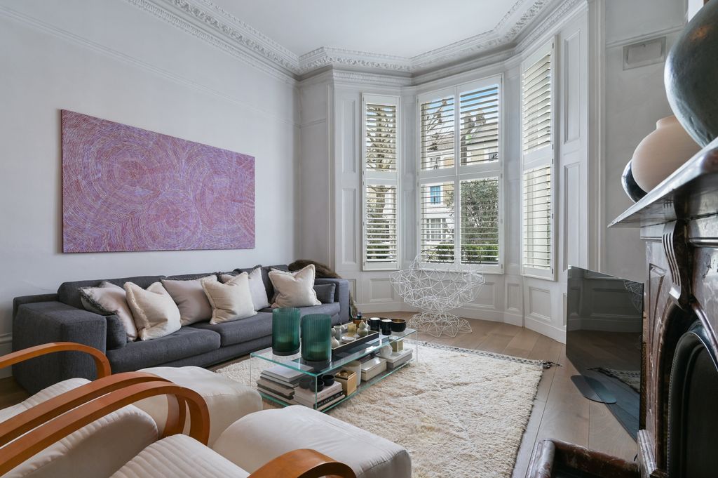 Property photo 3 of 7 Reception Room