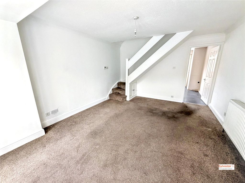 Property photo 3 of 11 Picture No. 22