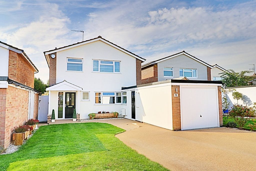 Property photo 1 of 18