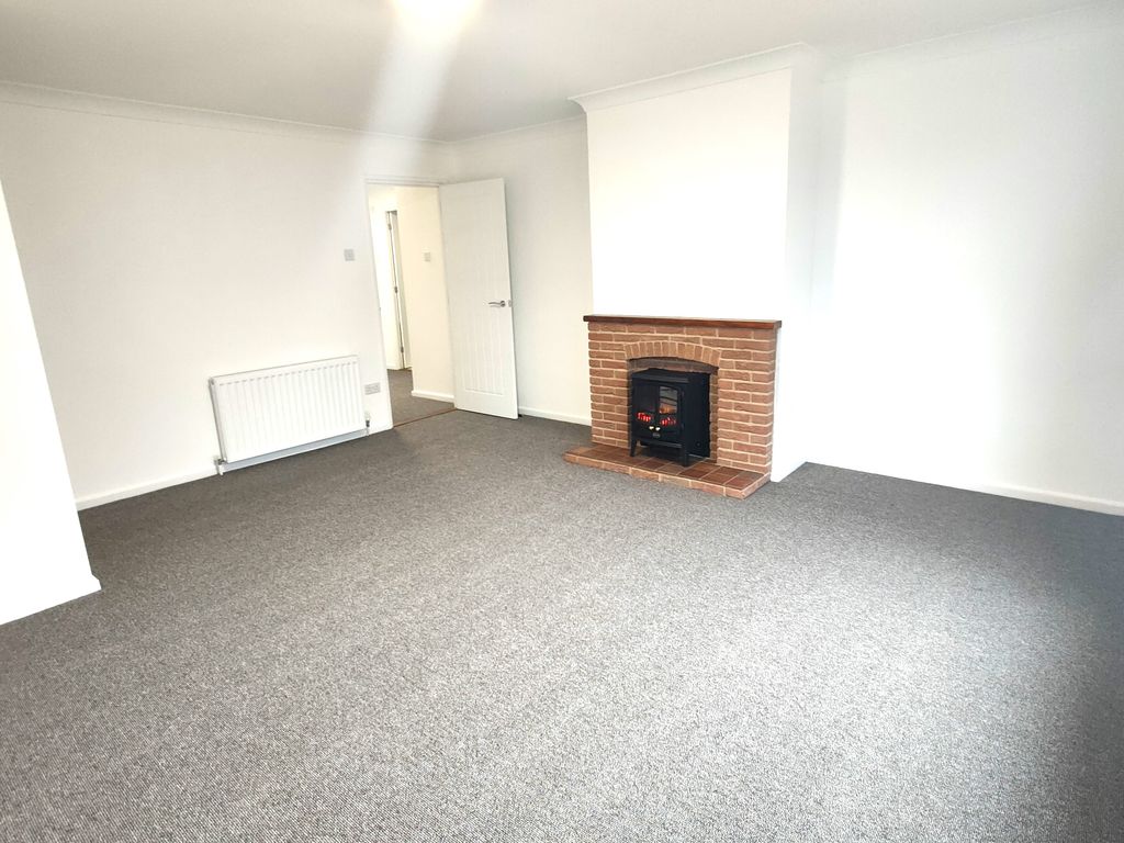 Property photo 2 of 20 Image