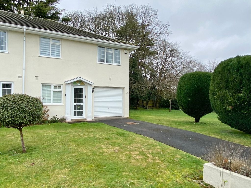 Property photo 1 of 28