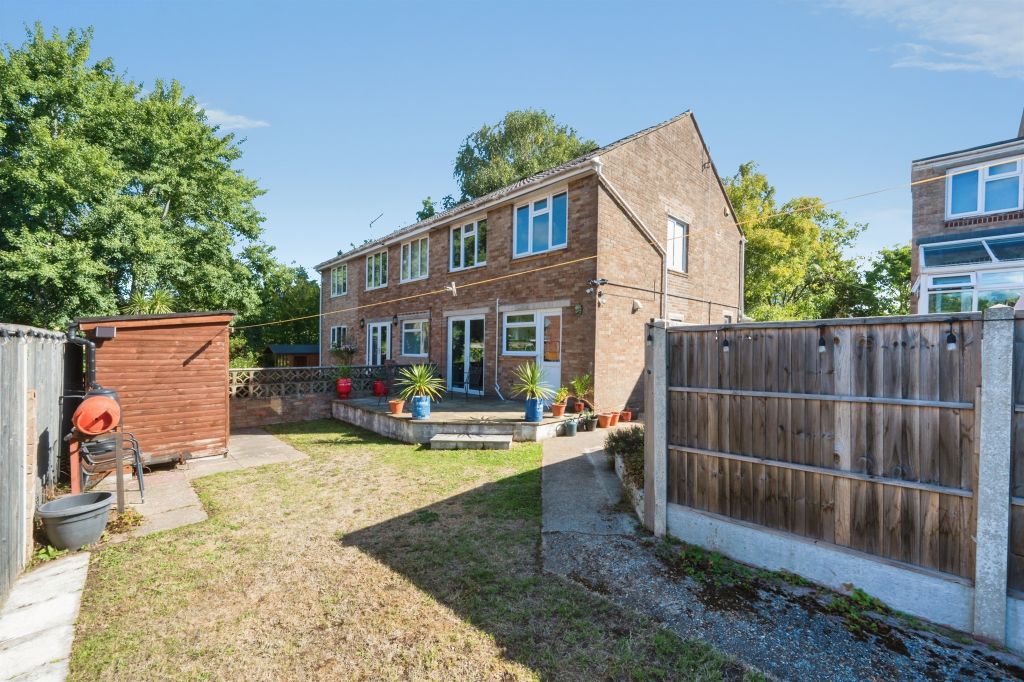 Property photo 3 of 19