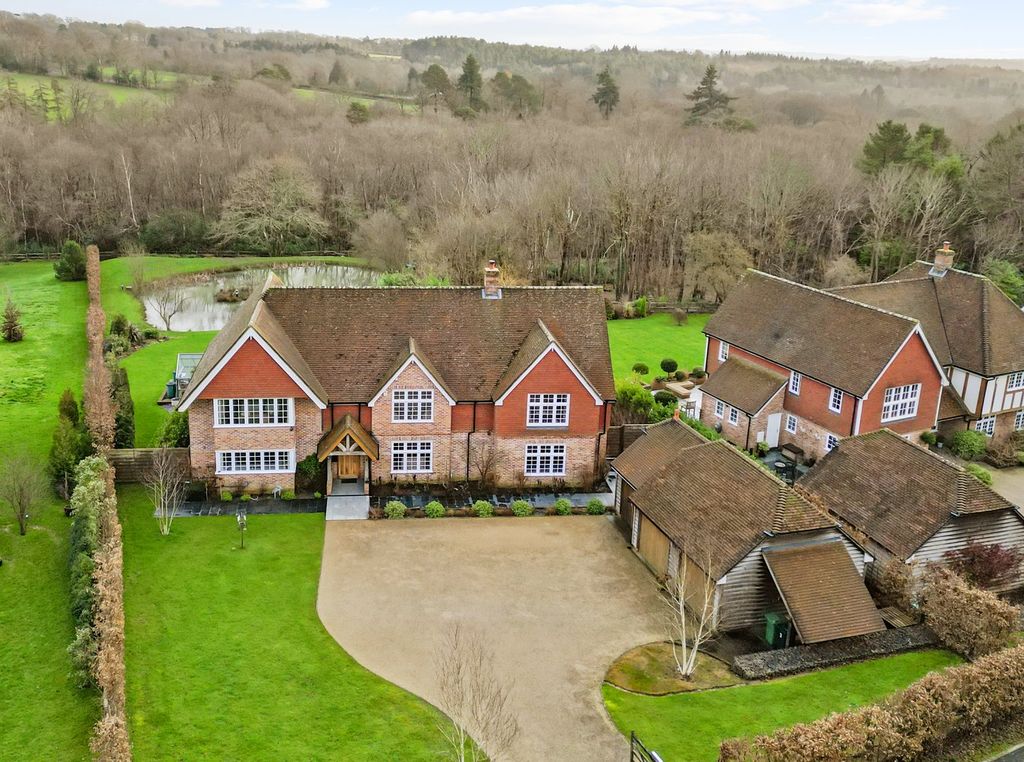 Property photo 1 of 45