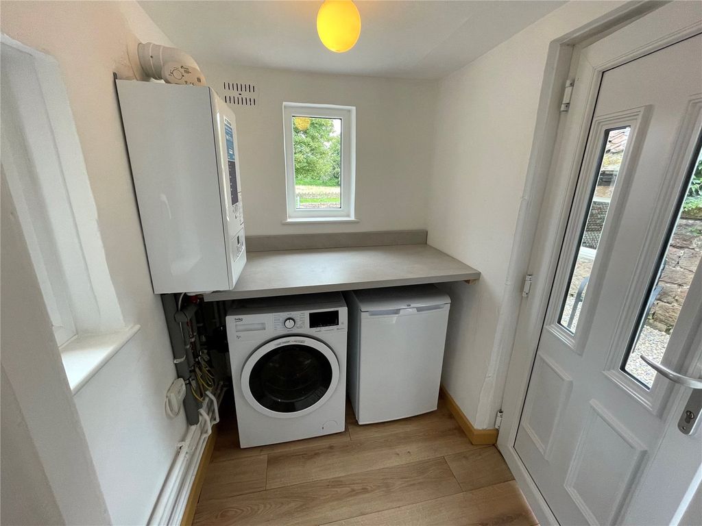 Property photo 3 of 9 Picture No. 10