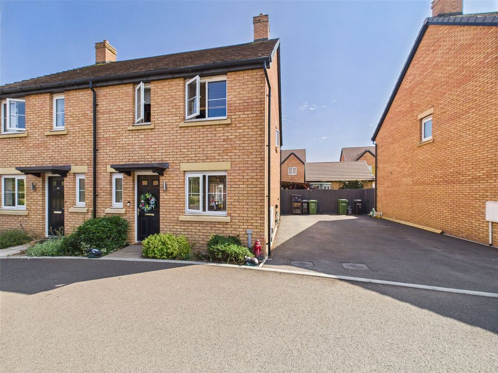 Property photo 1 of 17 Picture No. 01