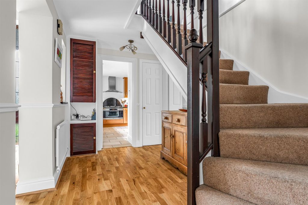 Property photo 3 of 25 Internal-5.Jpg