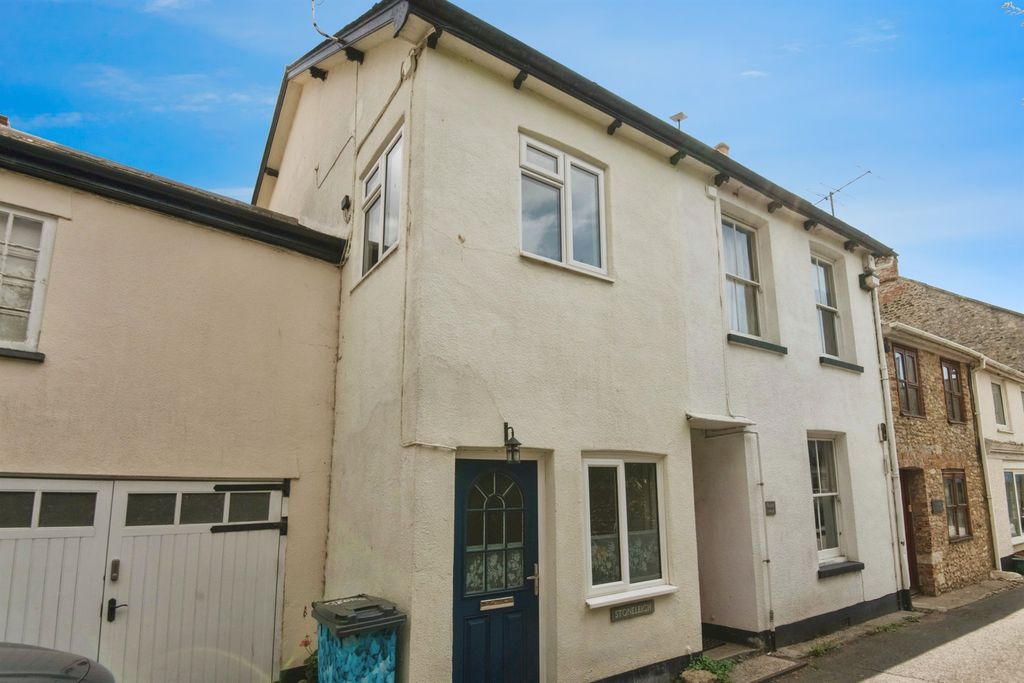 Property photo 1 of 14