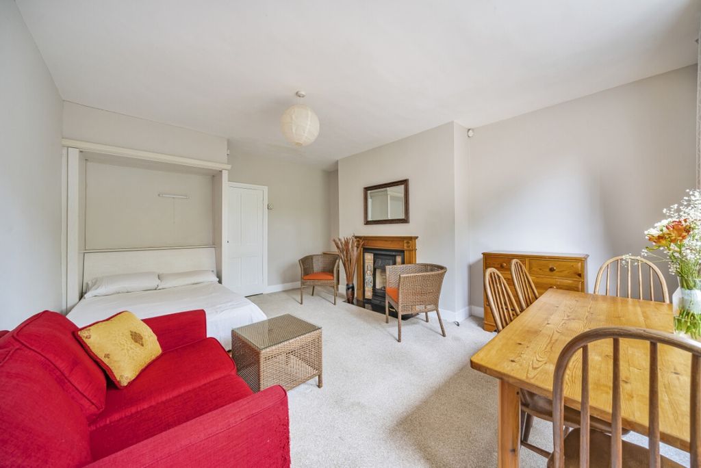 Property photo 3 of 6 1203927 (4)