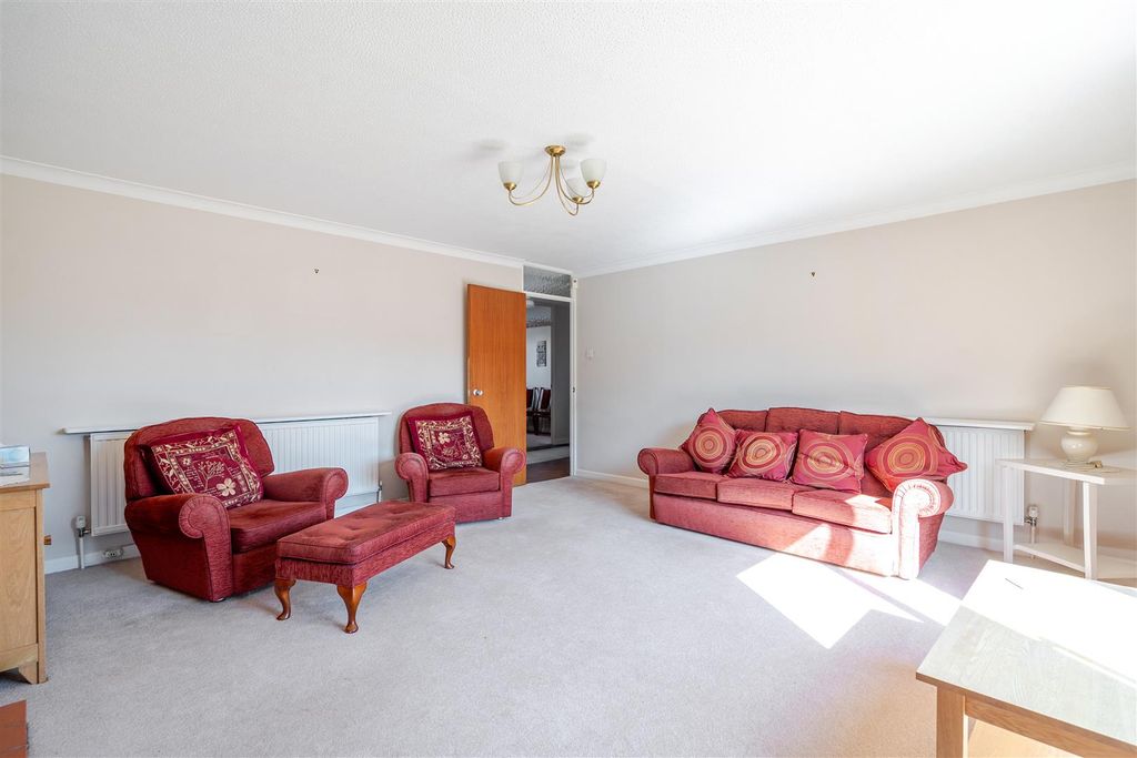 Property photo 3 of 14 16-6A7Ae6164Bec5-1503866-19Ff00Ddc426F-17-16.Jpg