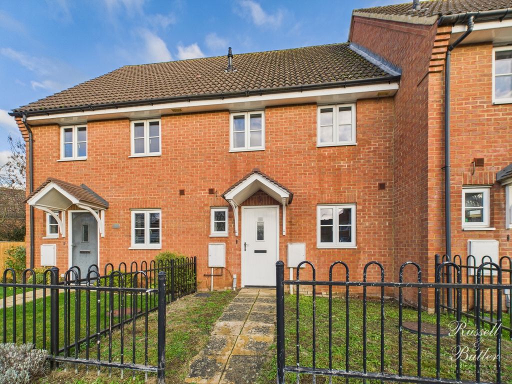 Property photo 1 of 9 Cam01995G0-Pr0390-Still003