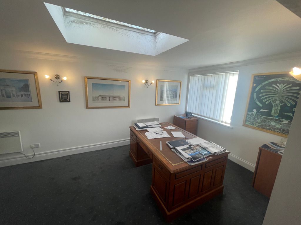 Property photo 3 of 6 Photo 2