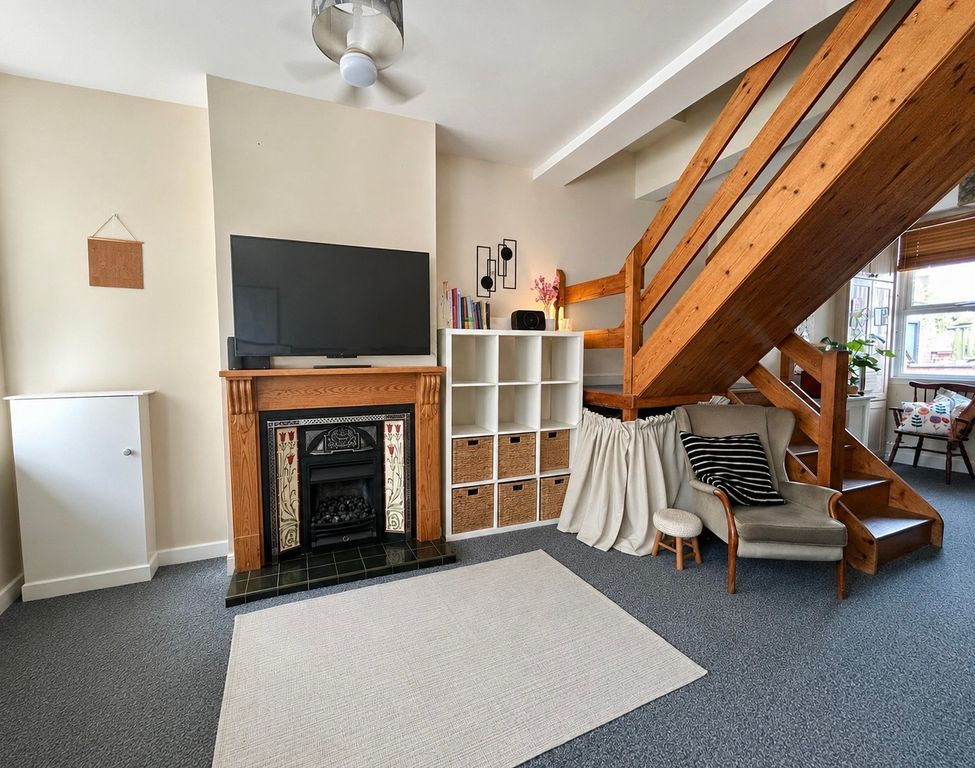 Property photo 3 of 14