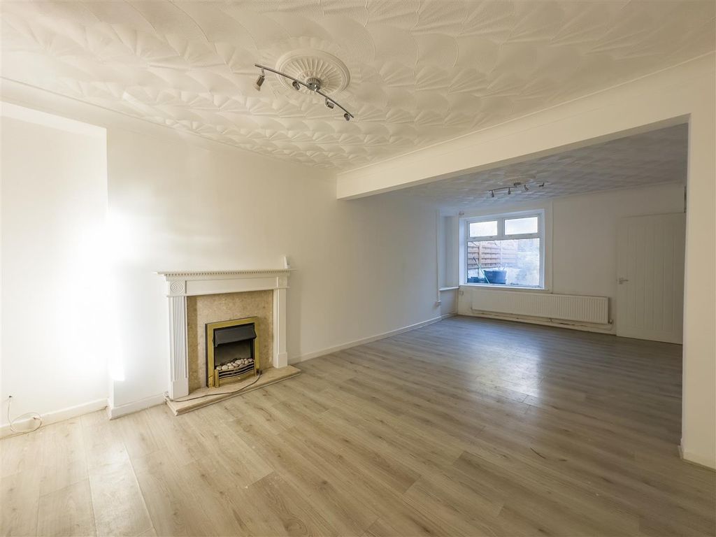 Property photo 3 of 21 108 Tillery Street-9.Jpg