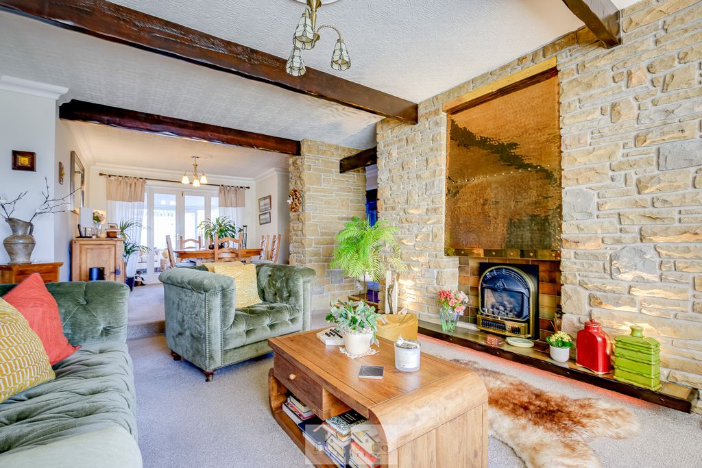 Property photo 2 of 35 Lounge 1.2