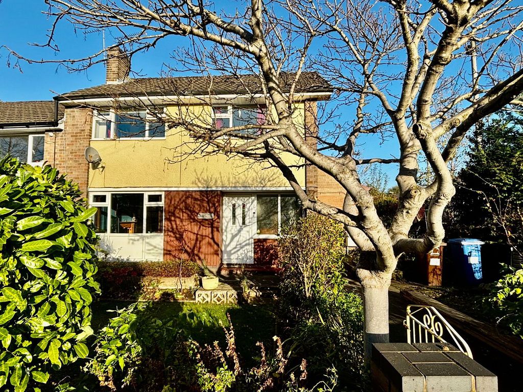 Property photo 2 of 30