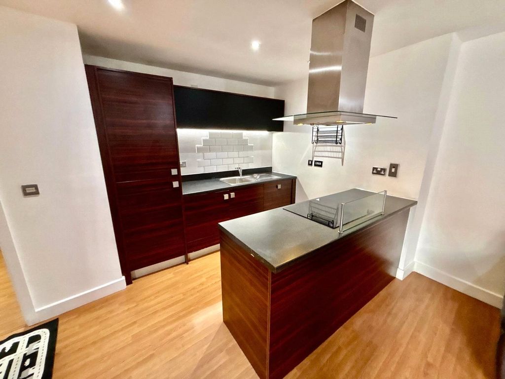 Property photo 1 of 11 Picture No. 06