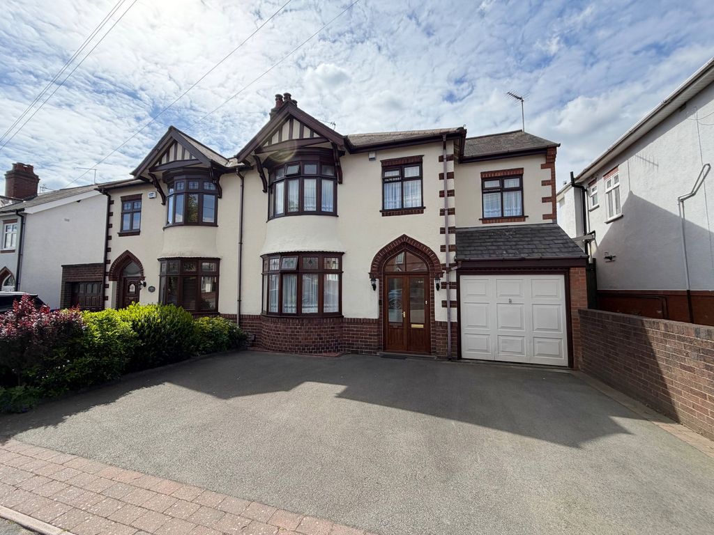 Property photo 1 of 46