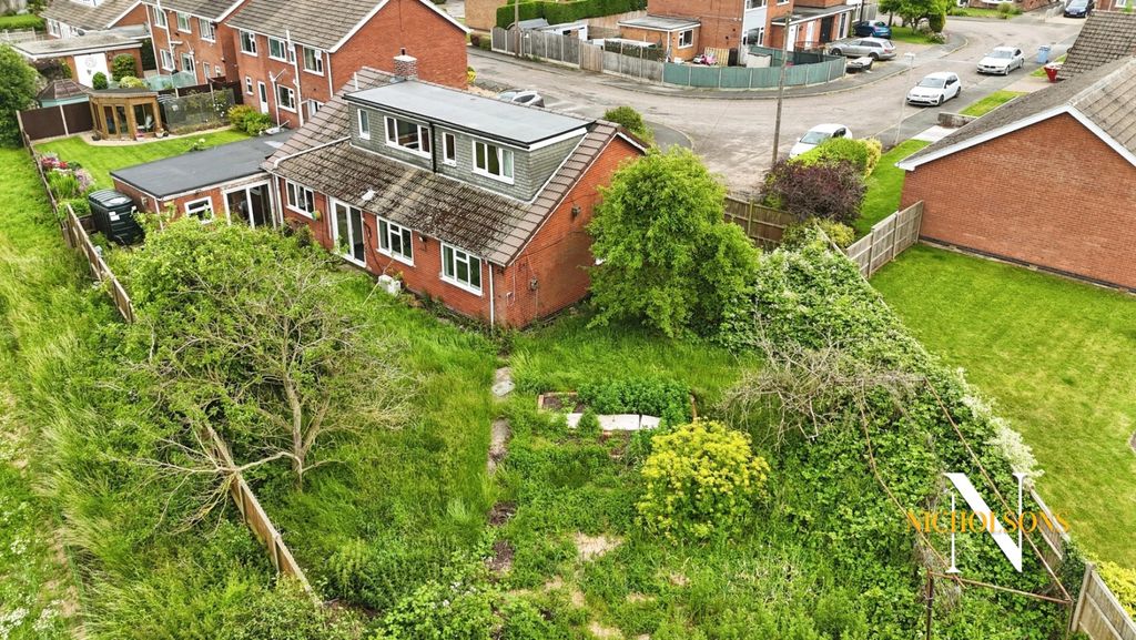 Property photo 3 of 27 4177962