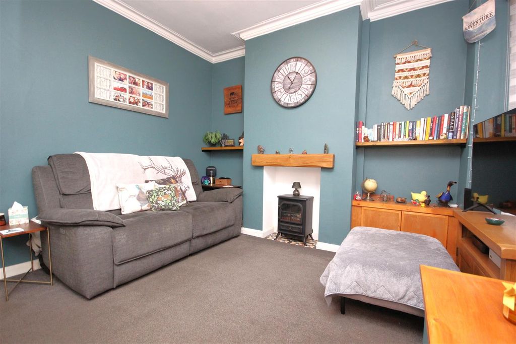 Property photo 3 of 13 Img_9855.Jpg