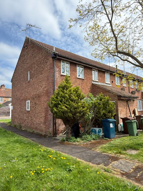 Property photo 2 of 10